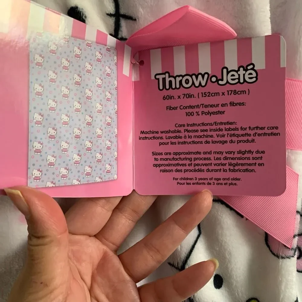 Hello kitty  floral throw blanket